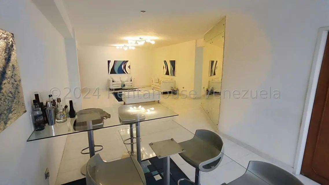 Apartamento (1 Nivel) en Venta en Centro, Aragua - 11