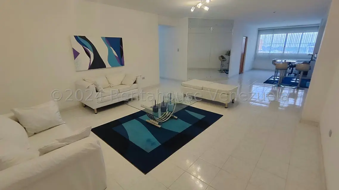 Apartamento (1 Nivel) en Venta en Centro, Aragua - 2