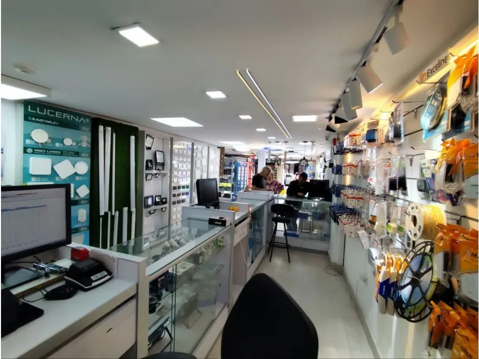 EN VENTA FONDO DE COMERCIO EN CALLE SUCRE CHACAO - 3