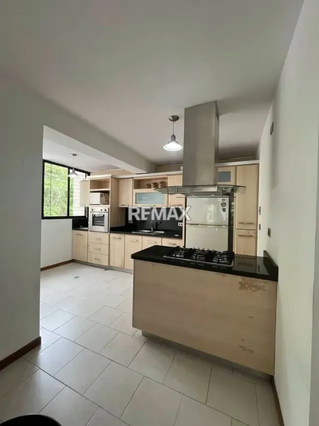En venta Apartamento ubicado en Recidencias Bosque plaza, el bosque - 3