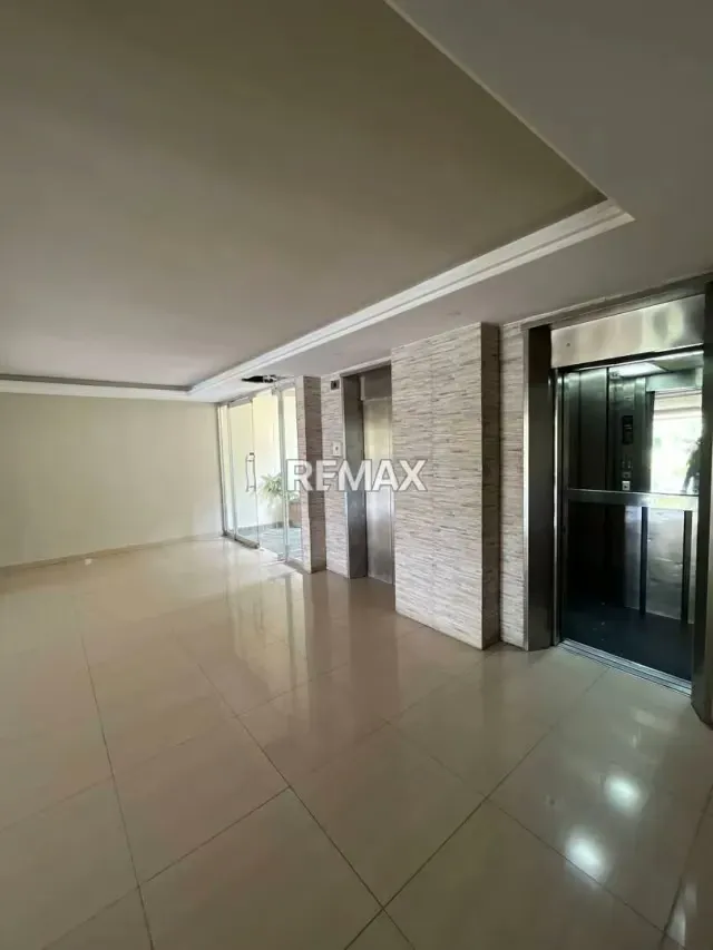 En venta Apartamento ubicado en Recidencias Bosque plaza, el bosque - 10
