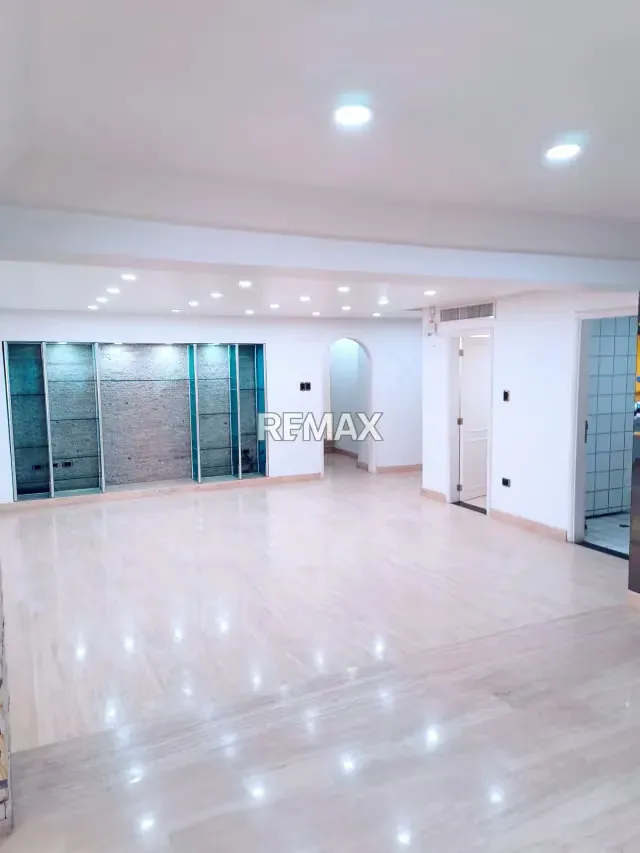Venta de Apartamento en Mañongo Resid Residencias 2014 - 19