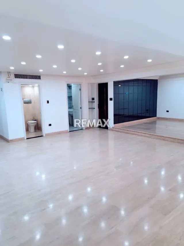 Venta de Apartamento en Mañongo Resid Residencias 2014 - 6