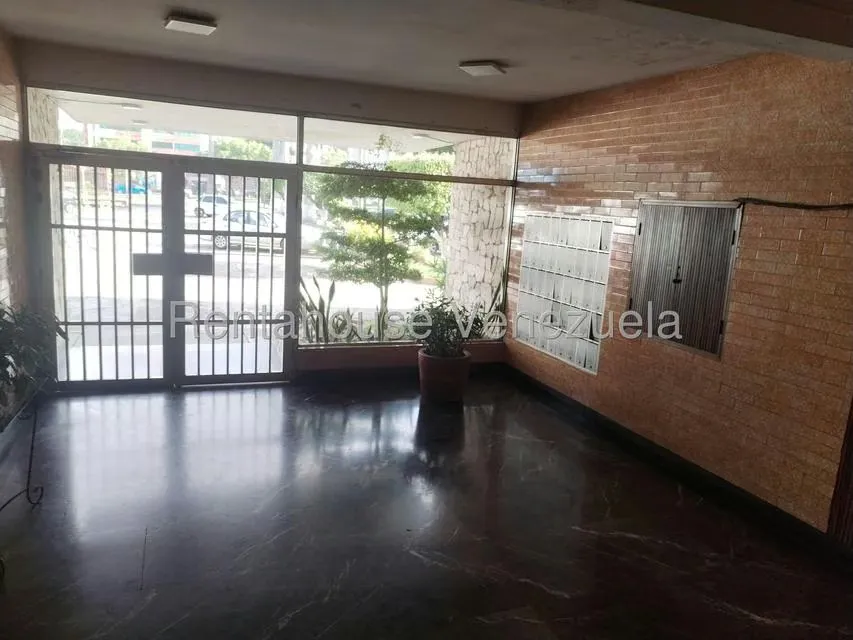 Apartamento (1 Nivel) en Venta en El Viñedo, Carabobo - 3