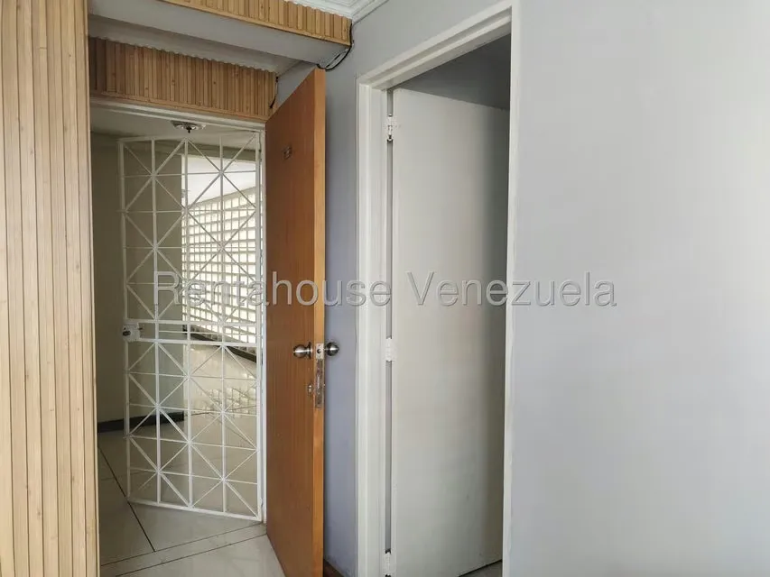 Apartamento (1 Nivel) en Venta en El Viñedo, Carabobo - 8