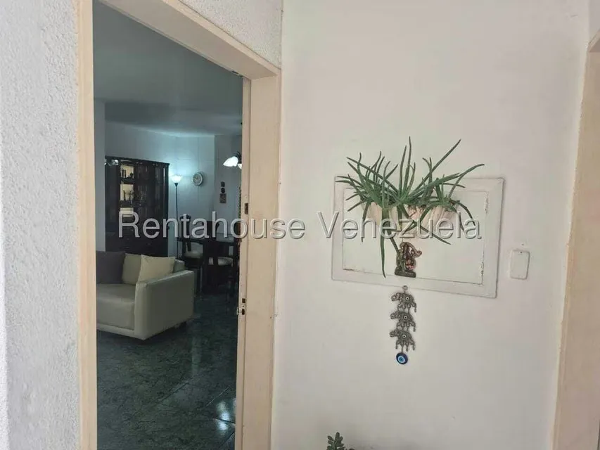 Apartamento (1 Nivel) en Venta en San Bernardino, Distrito Metropolitano - 12