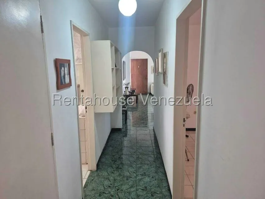 Apartamento (1 Nivel) en Venta en San Bernardino, Distrito Metropolitano - 19