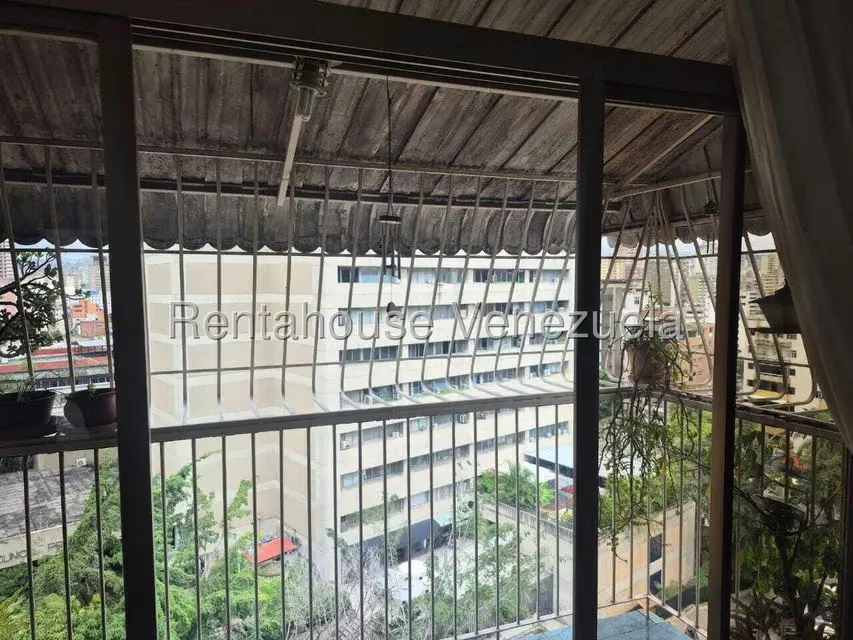 Apartamento (1 Nivel) en Venta en San Bernardino, Distrito Metropolitano - 9