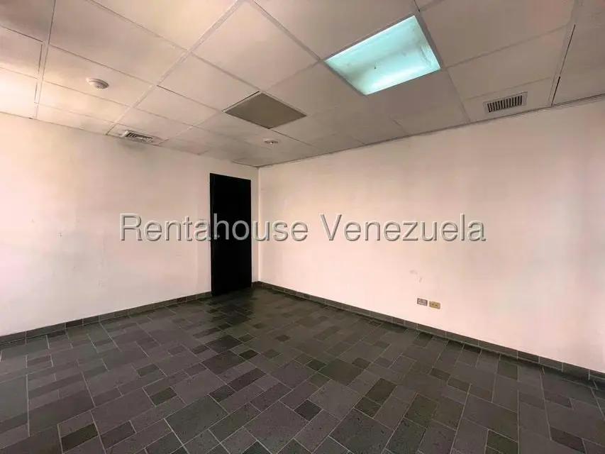 Oficina en Venta en Los Samanes, Distrito Metropolitano - 19