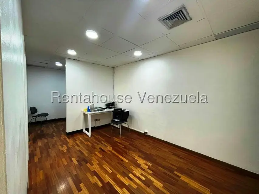 Oficina en Venta en Los Samanes, Distrito Metropolitano - 26