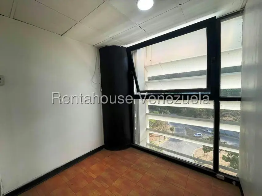 Oficina en Venta en Los Samanes, Distrito Metropolitano - 34