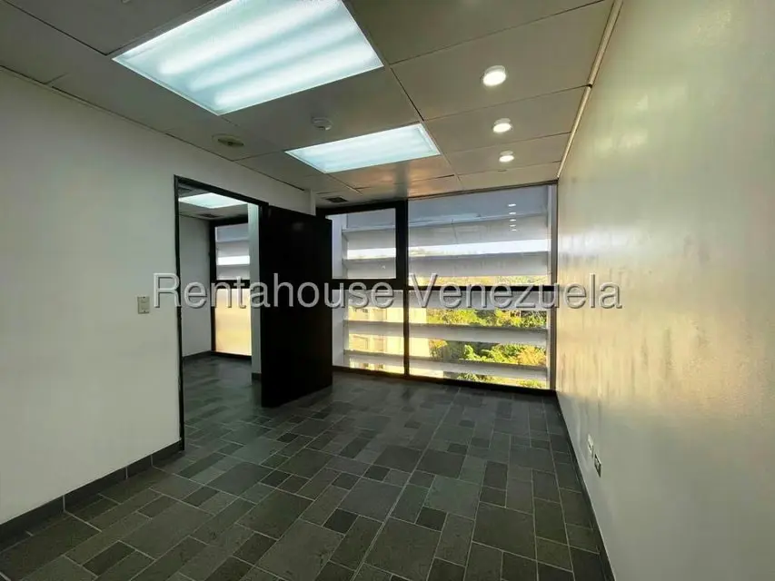 Oficina en Venta en Los Samanes, Distrito Metropolitano - 6