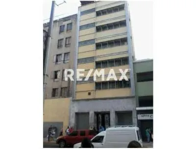 Edificio Comercial en Av. Universidad MI VE