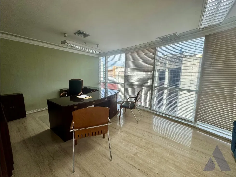 Se alquila oficina 64m2 El Rosal 9234 - 6