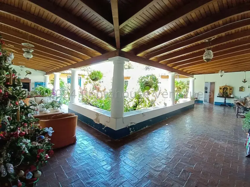 Casa (1 Nivel) en Venta en Los Chorros, Distrito Metropolitano - 2
