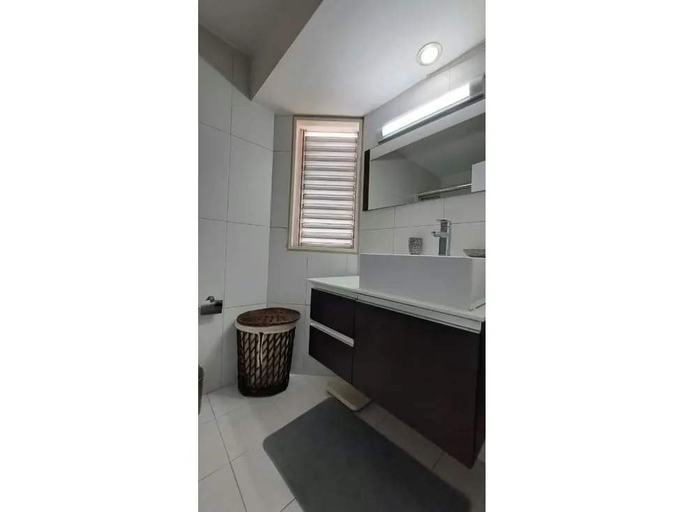 Alquilo apartamento 125m2 Los Palos Grande 0098 - 19