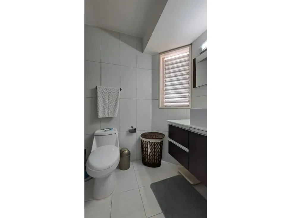 Alquilo apartamento 125m2 Los Palos Grande 0098 - 22