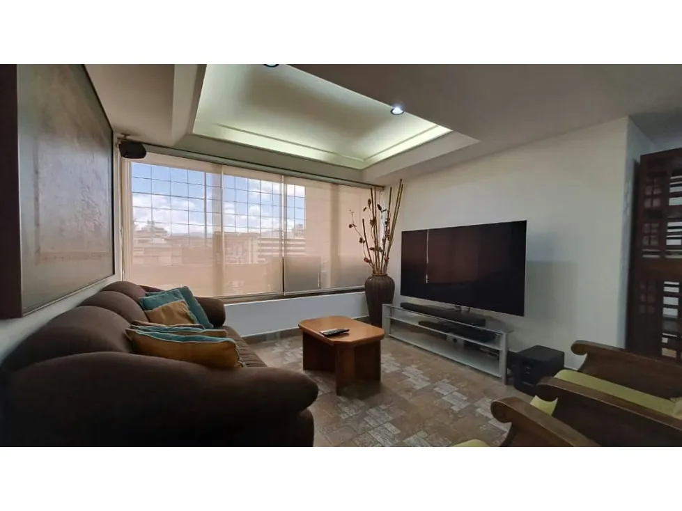 Alquilo apartamento 125m2 Los Palos Grande 0098 - 9