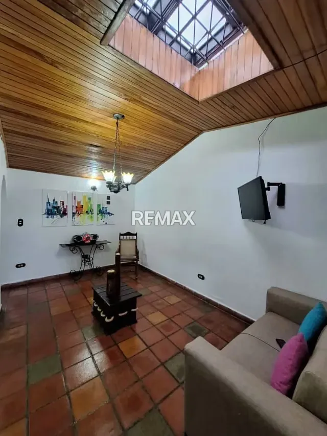 Casa. Venta. Altos de paramillo - 9
