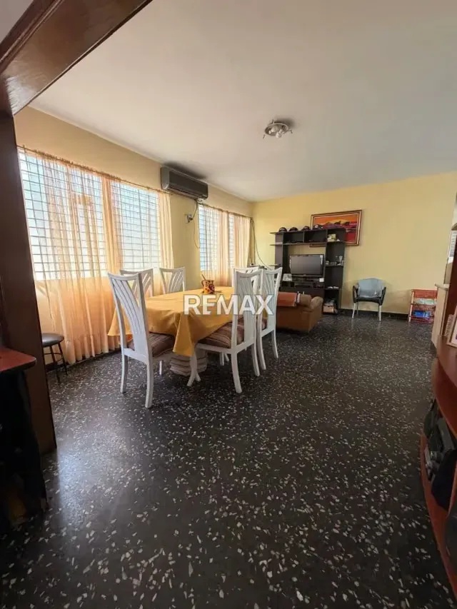 Casa Comercial en Sabaneta - 12