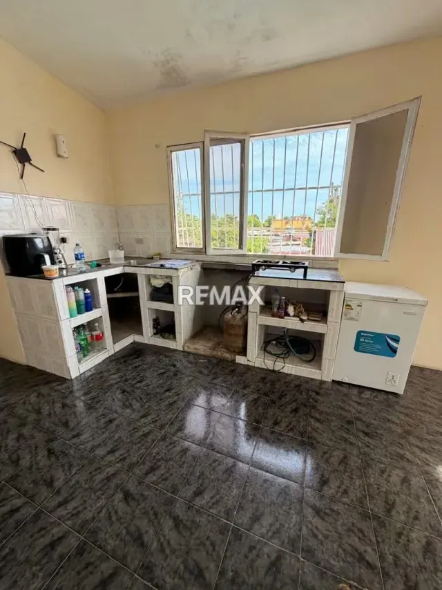 Casa Comercial en Sabaneta - 2