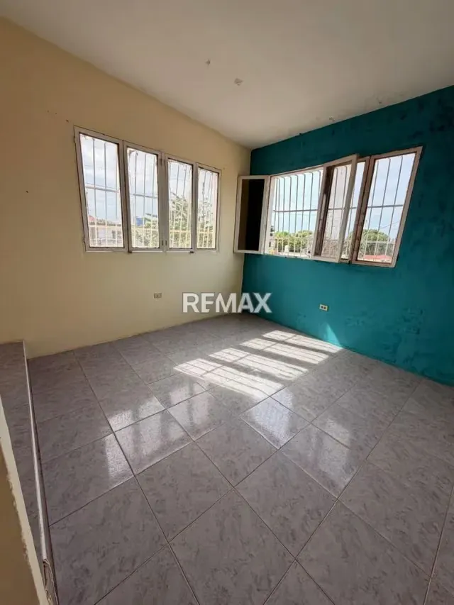 Casa Comercial en Sabaneta - 3