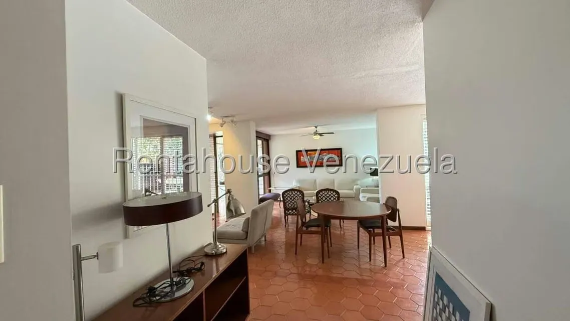 Apartamento (1 Nivel) en Alquiler en Santa Marta, Distrito Metropolitano - 2