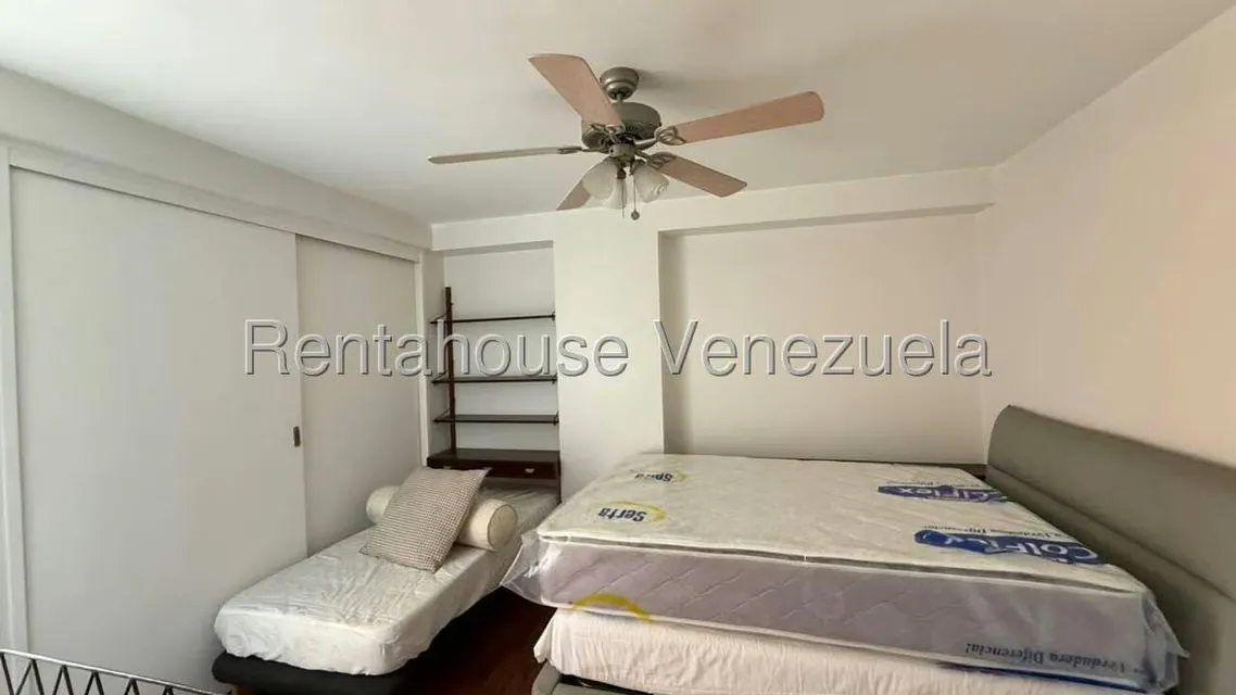 Apartamento (1 Nivel) en Alquiler en Santa Marta, Distrito Metropolitano - 9