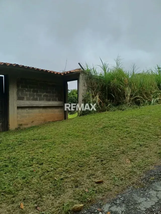 EN VENTA TERRENO EN LA URBANIZACION KARIMAO - 2