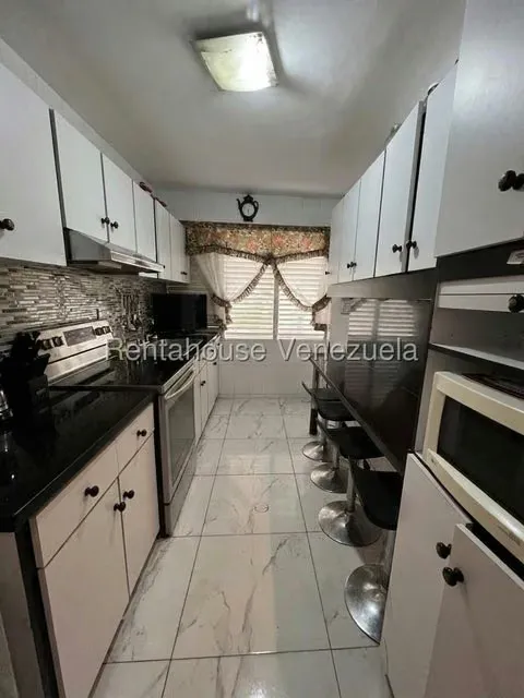 Apartamento (1 Nivel) en Venta en Los Naranjos del Cafetal, Distrito Metropolitano - 5