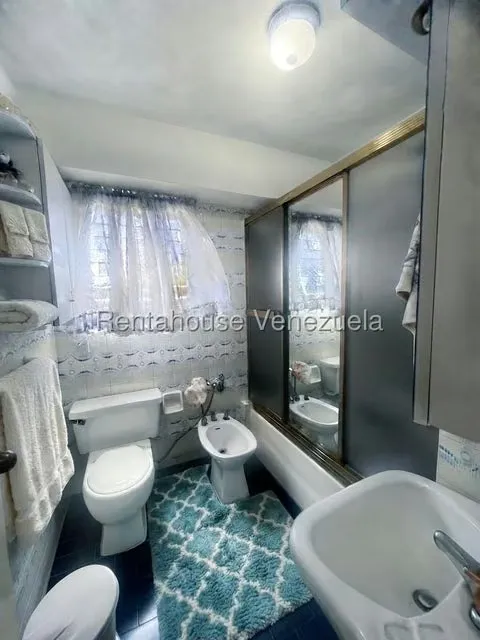 Apartamento (1 Nivel) en Venta en Los Naranjos del Cafetal, Distrito Metropolitano - 9