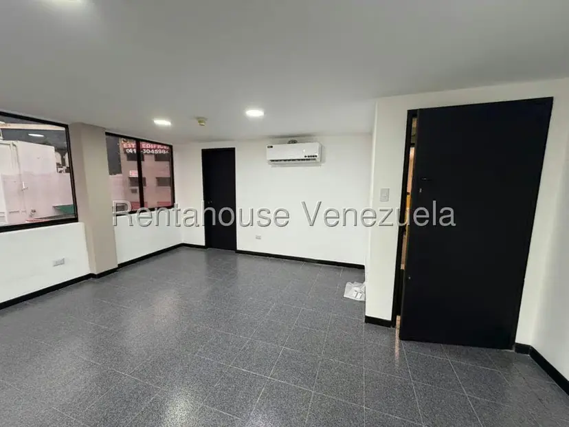 Comercial (Local Comercial) en Alquiler en Las Mercedes, Distrito Metropolitano