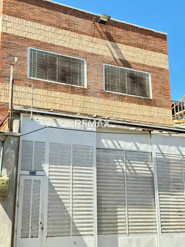 VENTA GALPONES Y EDIFICIO ADMINISTRATIVO UBICADOS EN LA CANDELARIA VALENCIA - 9