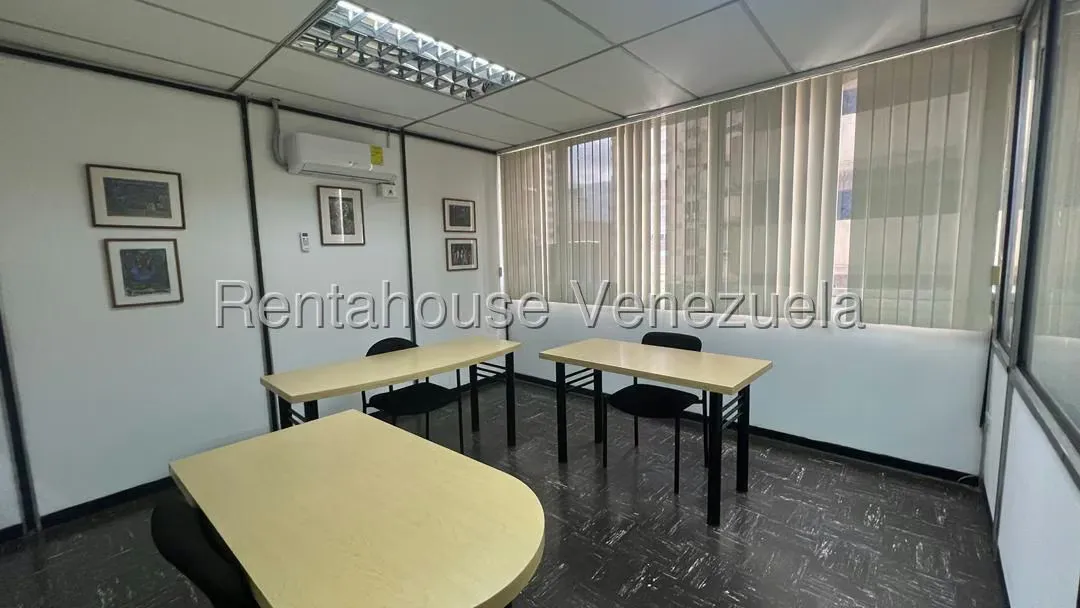 Oficina en Alquiler en Parroquia La Candelaria, Distrito Metropolitano - 15
