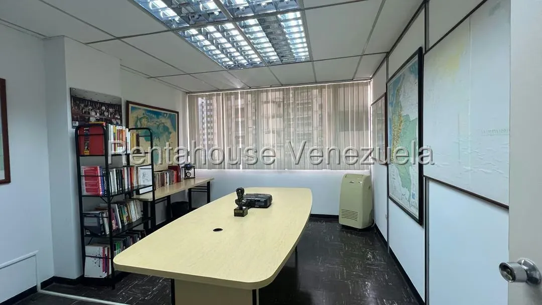 Oficina en Alquiler en Parroquia La Candelaria, Distrito Metropolitano - 7