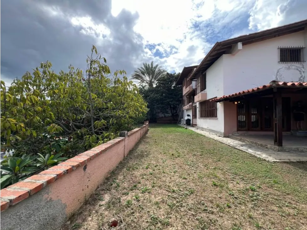 Se vende casa 842,83m² 4h+s/4.5b+s/4p Prados del Este - 5