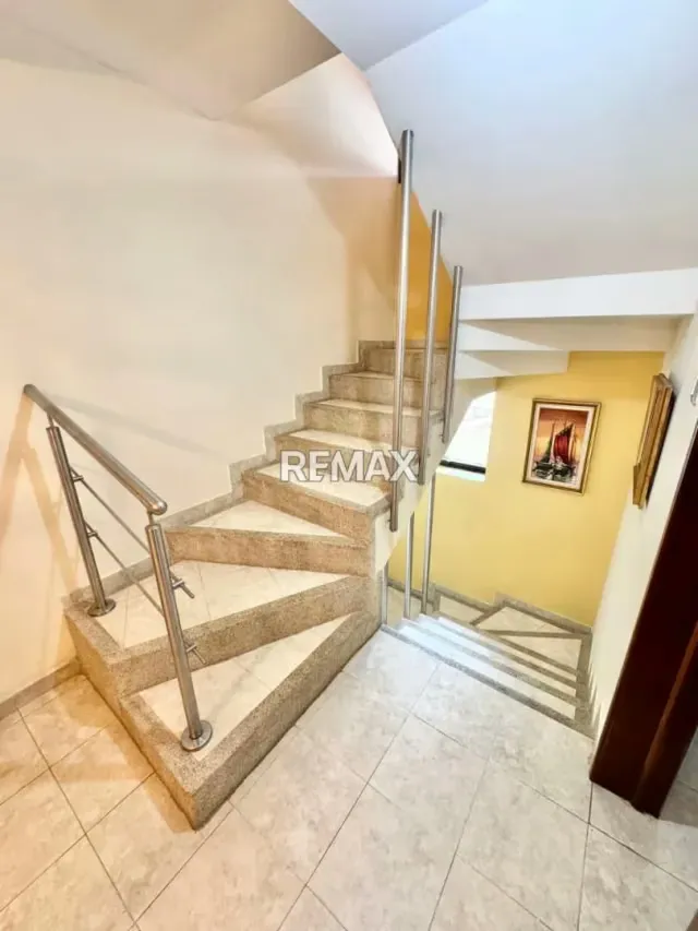 EN VENTA Casa de 3 niveles ubicada en la Urbanización Terrazas de la Castellana San Cristóbal estado Tachira - 12