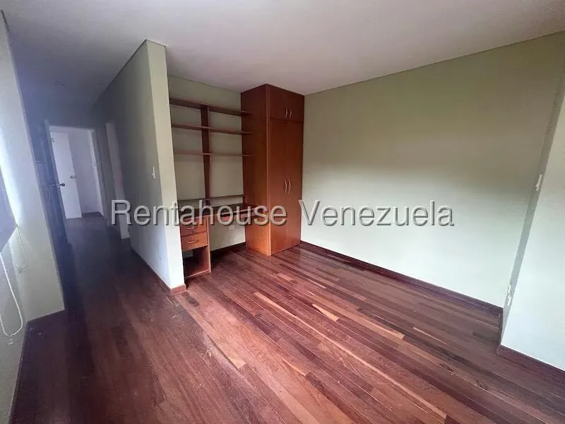 Apartamento (Duplex) en Venta en La Tahona, Distrito Metropolitano - 15