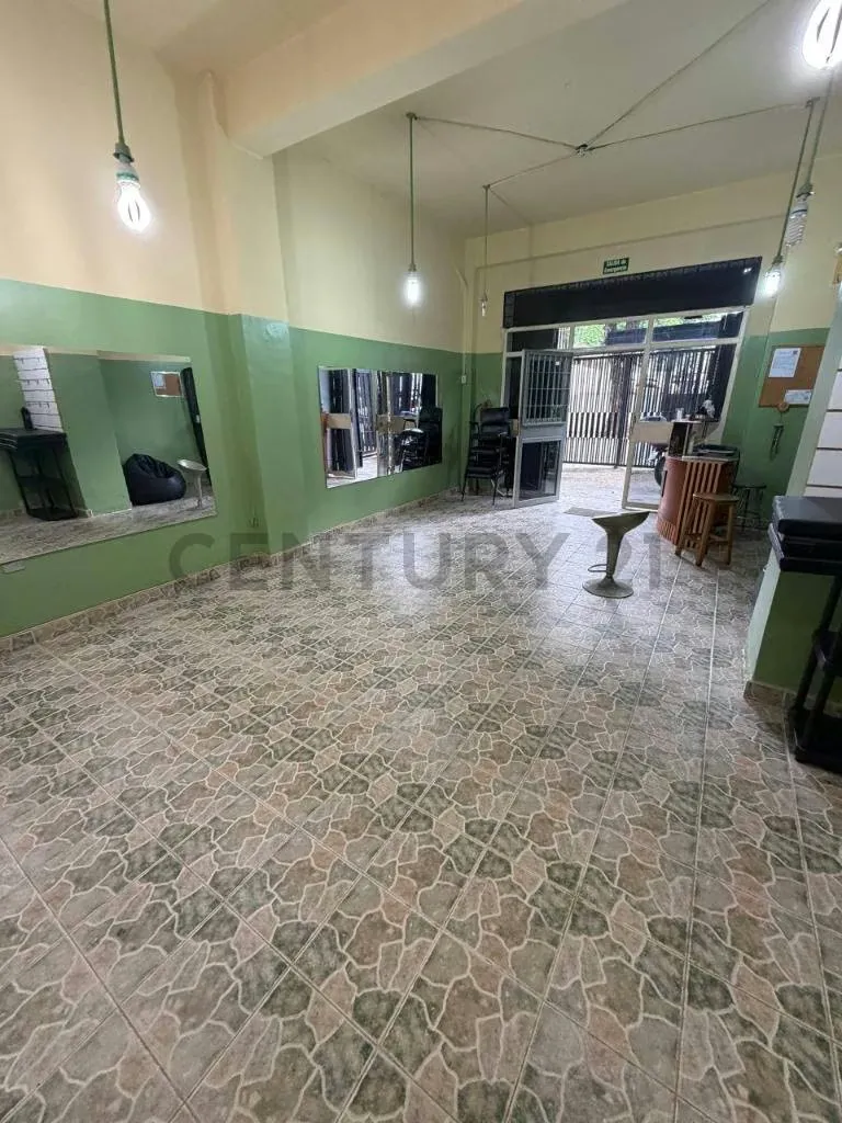 Local Comercial en alquiler pie de calle San bernardino 57mts2 - 12