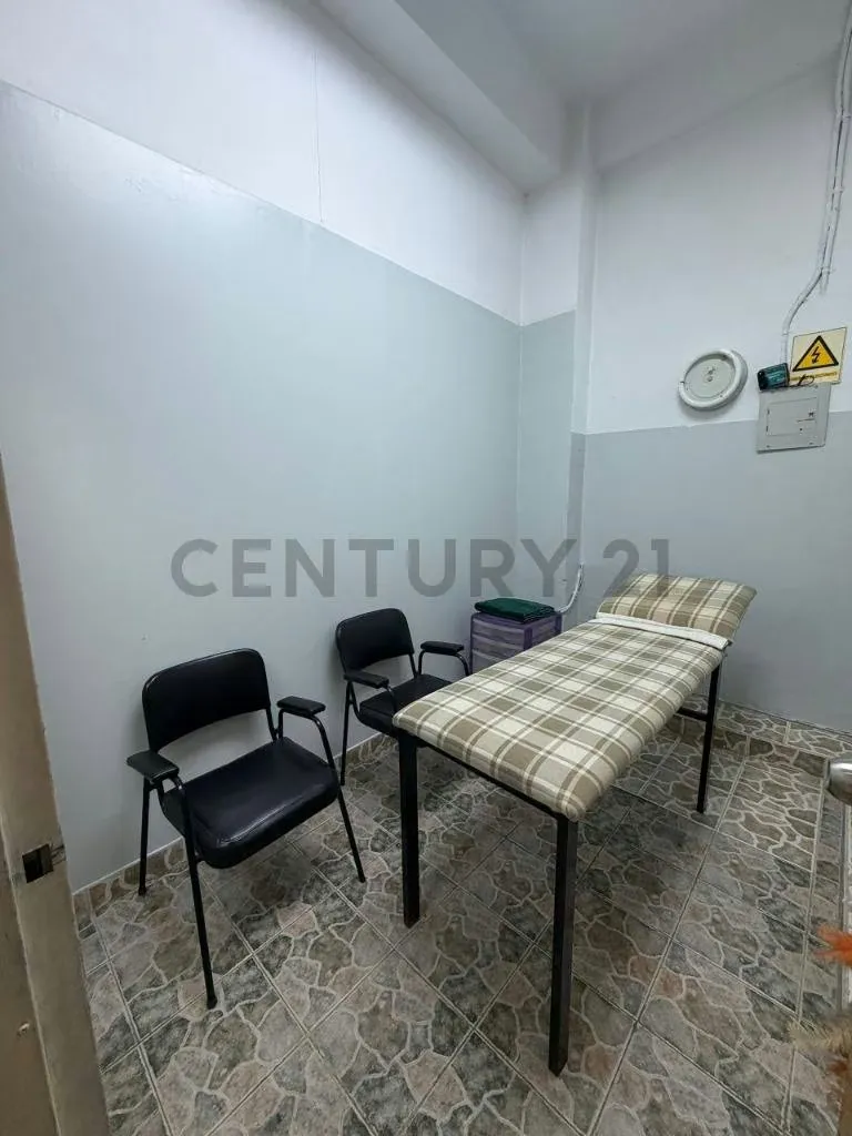 Local Comercial en alquiler pie de calle San bernardino 57mts2 - 10