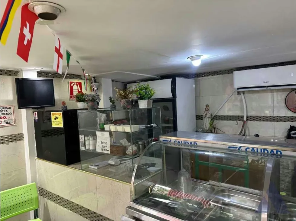 Vendo local/fondo restaurante 27m2 San Martin 8173 - 4
