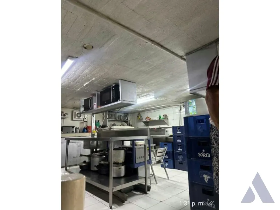 Vendo local/fondo restaurante 27m2 San Martin 8173 - 6