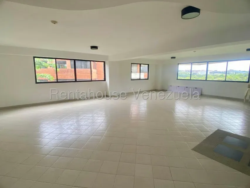 Apartamento (Multiples Niveles) en Venta en Miranda, Distrito Metropolitano - 3