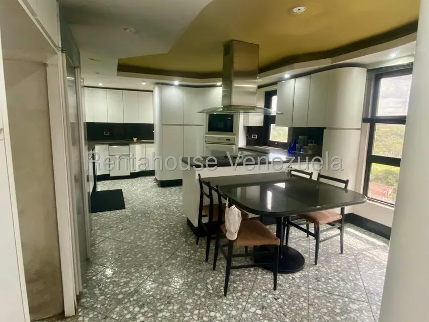 Apartamento (Multiples Niveles) en Venta en Miranda, Distrito Metropolitano - 7