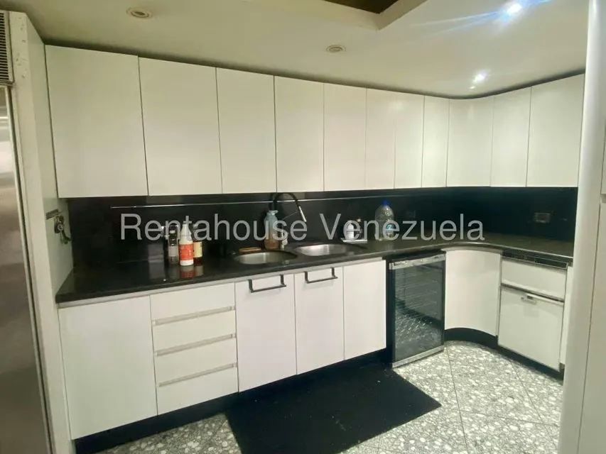 Apartamento (Multiples Niveles) en Venta en Miranda, Distrito Metropolitano - 9