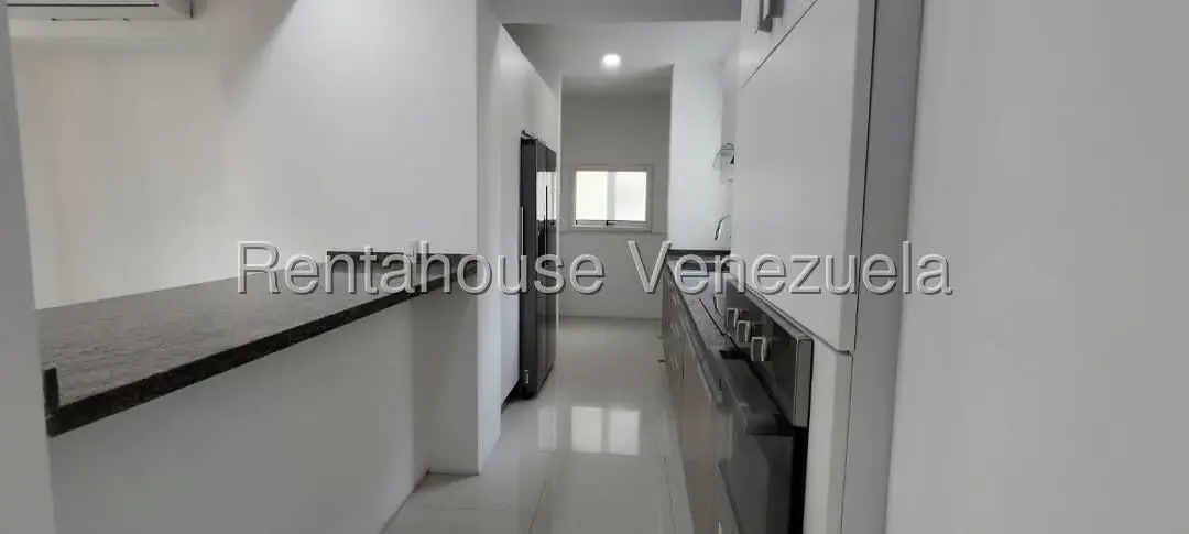 Apartamento (1 Nivel) en Venta en La Lagunita Country Club, Distrito Metropolitano - 12