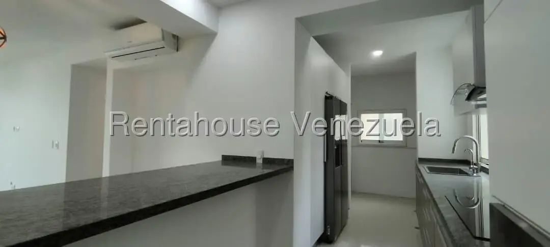 Apartamento (1 Nivel) en Venta en La Lagunita Country Club, Distrito Metropolitano - 13