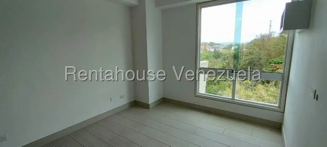 Apartamento (1 Nivel) en Venta en La Lagunita Country Club, Distrito Metropolitano - 18