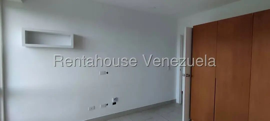 Apartamento (1 Nivel) en Venta en La Lagunita Country Club, Distrito Metropolitano - 19