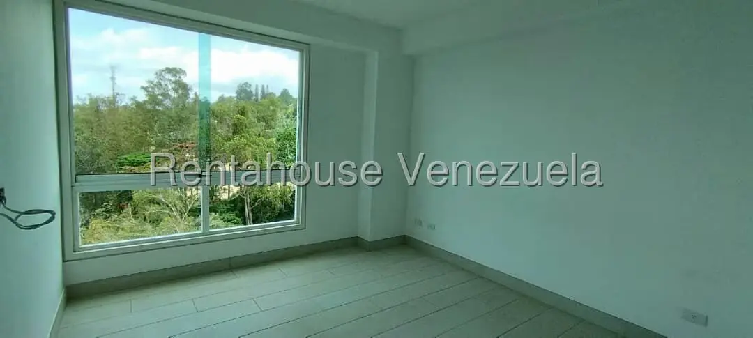 Apartamento (1 Nivel) en Venta en La Lagunita Country Club, Distrito Metropolitano - 24
